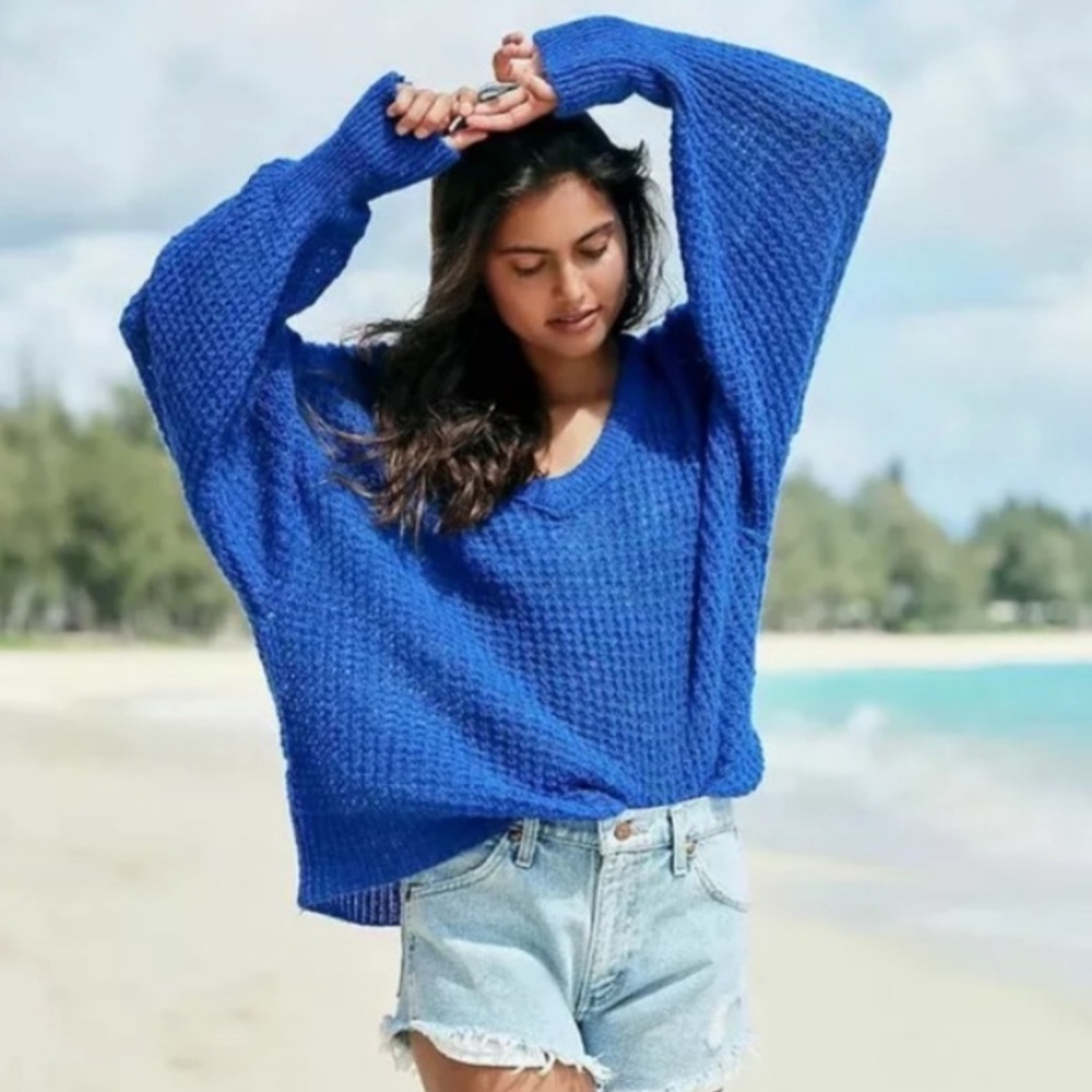 Free People Lulu Oversized V-Neck Sweater